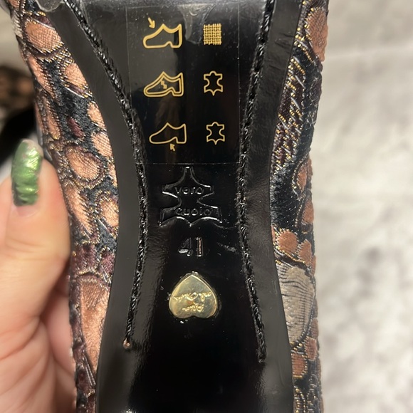 Alice + Olivia Embroidered Pumps Heels- Size 41.women black gold Boho Ball Party - Picture 8 of 10